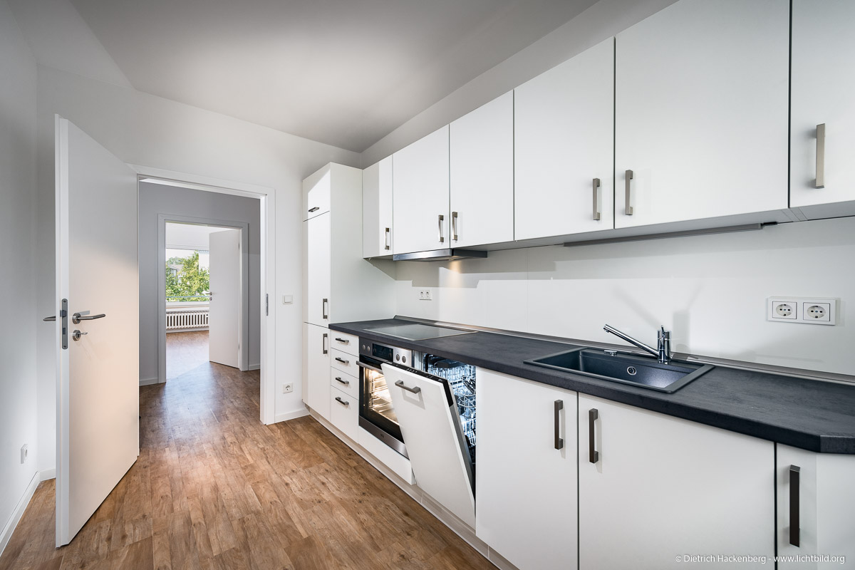 Moderne 2-Zimmer-Wohnung mit Balkon in zentraler Lage